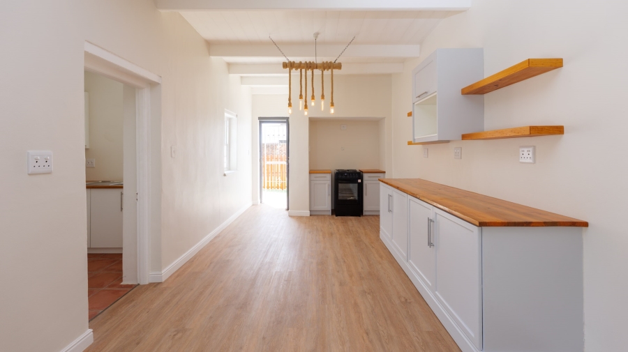 To Let 2 Bedroom Property for Rent in Bredasdorp Western Cape